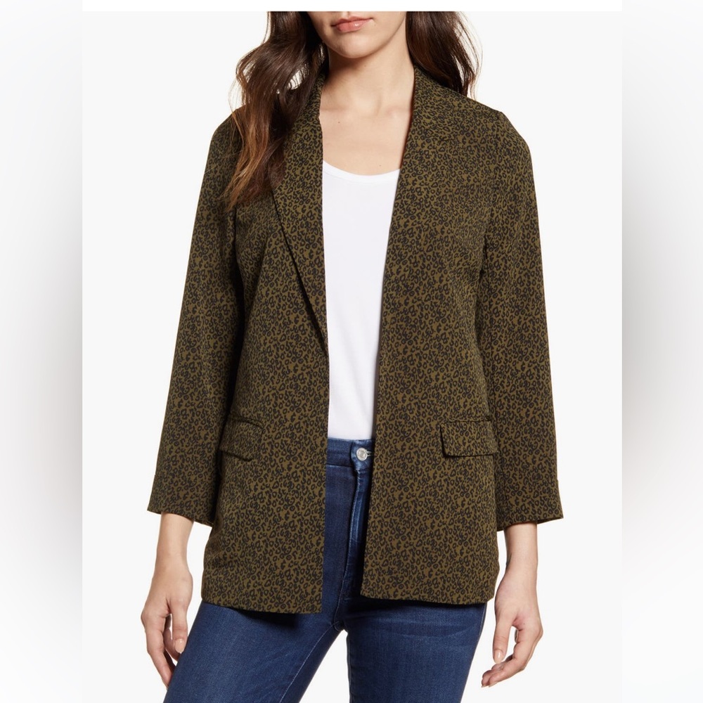 Bobeau Open Front Blazer Ditsy Leopard Olive